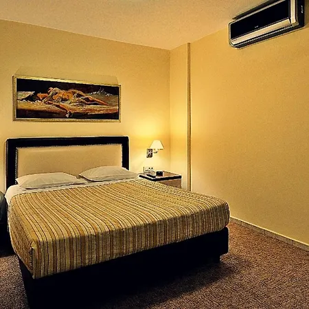 Kallirroe Hotel