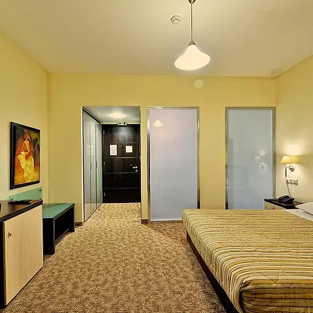 Hotel Kallirroe